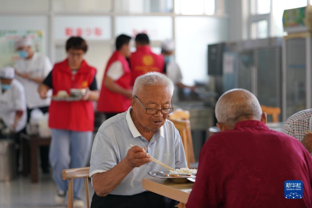 奔驰宝马游戏网址是www